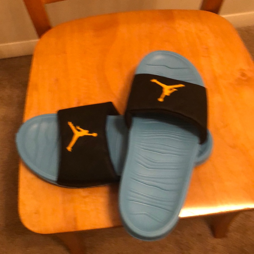Jordan Men’s Slides - Picture 6 of 8